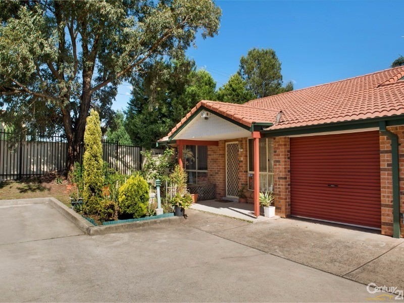 14/5 Jacquinot Place, Glenfield, NSW 2167 Property Details