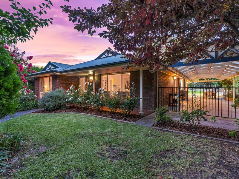 82 Onkaparinga Valley Road, Charleston, SA 5244 Property Details