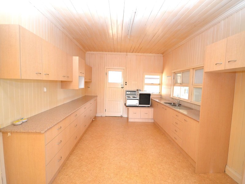 31 Ethel Street, Kilcoy, QLD 4515