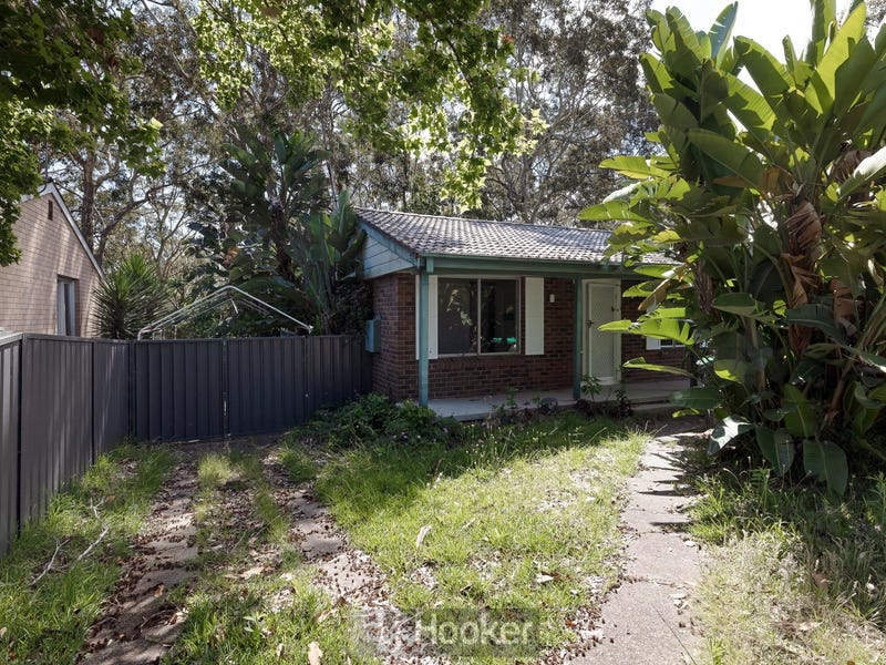 15 The Ridgeway, Bolton Point, NSW 2283