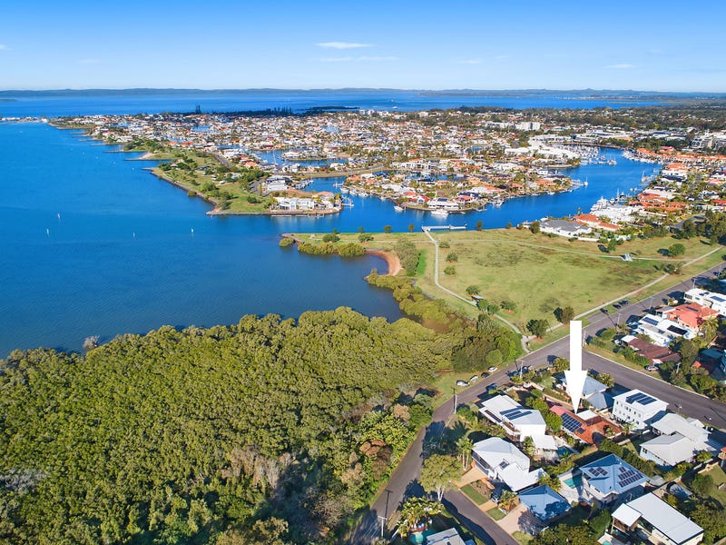 40 Raby Esplanade, Ormiston, Qld 4160 Property Details