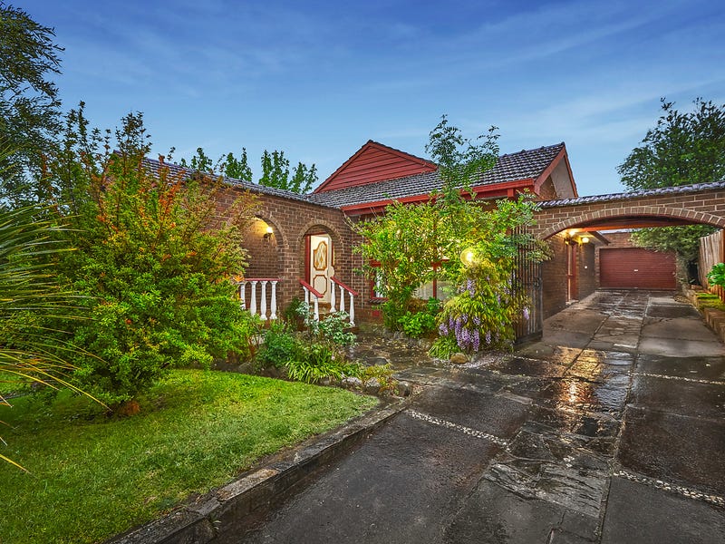 35 Morton Road, Burwood, VIC 3125