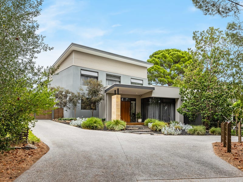 18 Thorpe Street, Torrens Park, SA 5062