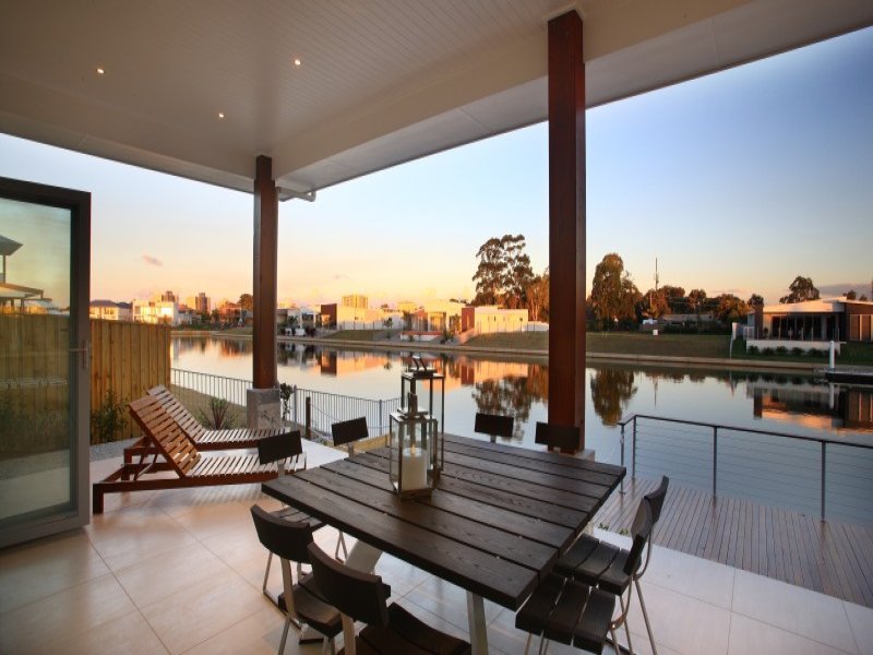 55 Whitehaven Way, Pelican Waters, QLD 4551