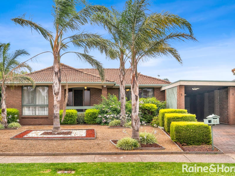 54 McEwen Drive, Sunbury, Vic 3429 Property Details