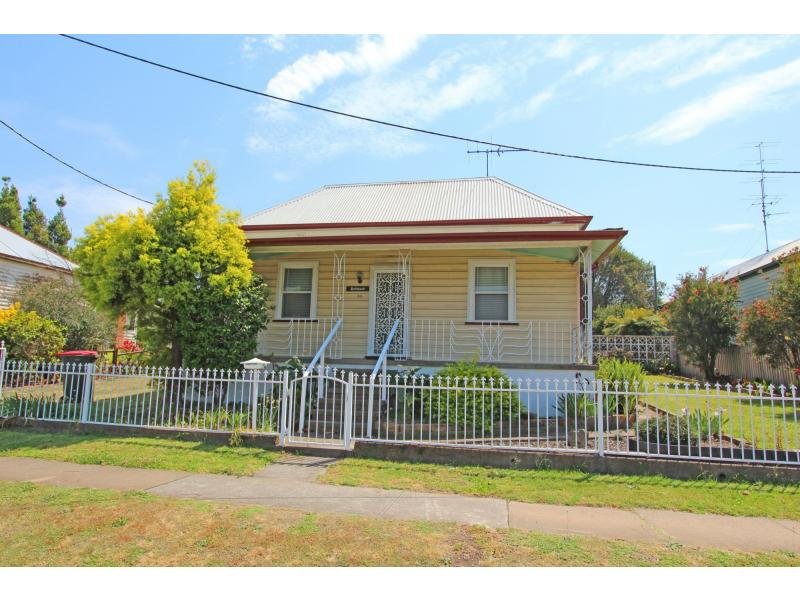 34 Hall Street, Cessnock, NSW 2325 Property Details