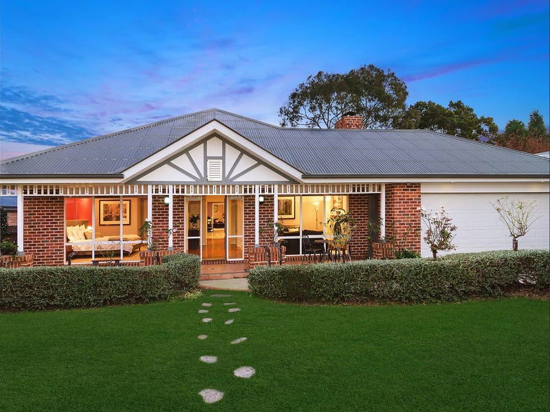 9 Lilac Avenue, Bowral, NSW 2576