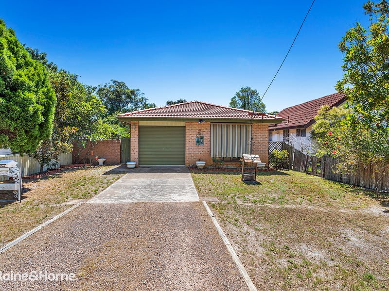 42 Avenue Of The Allies, Tanilba Bay, NSW 2319