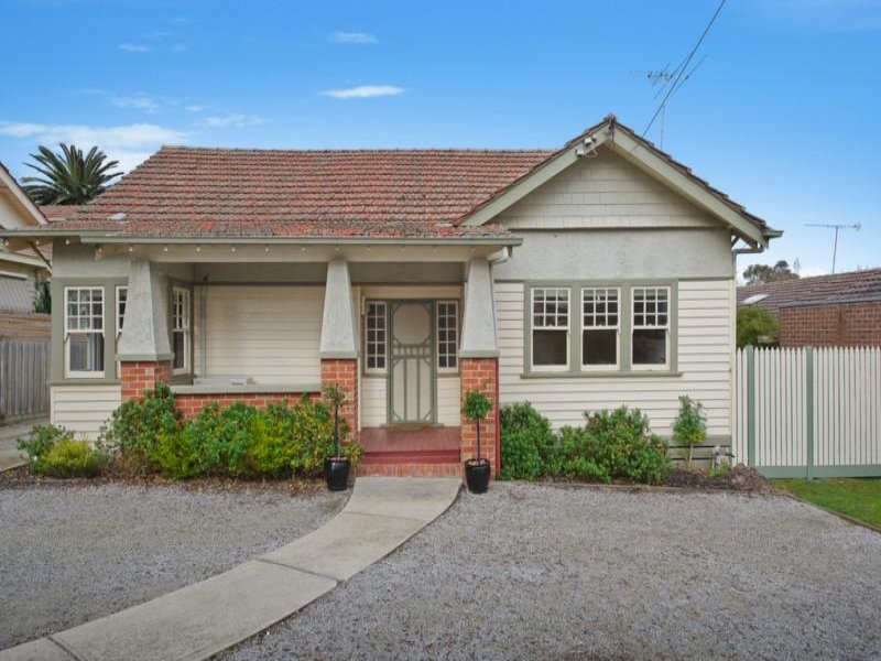 1/11 Green Street, Ivanhoe, Vic 3079 Property Details