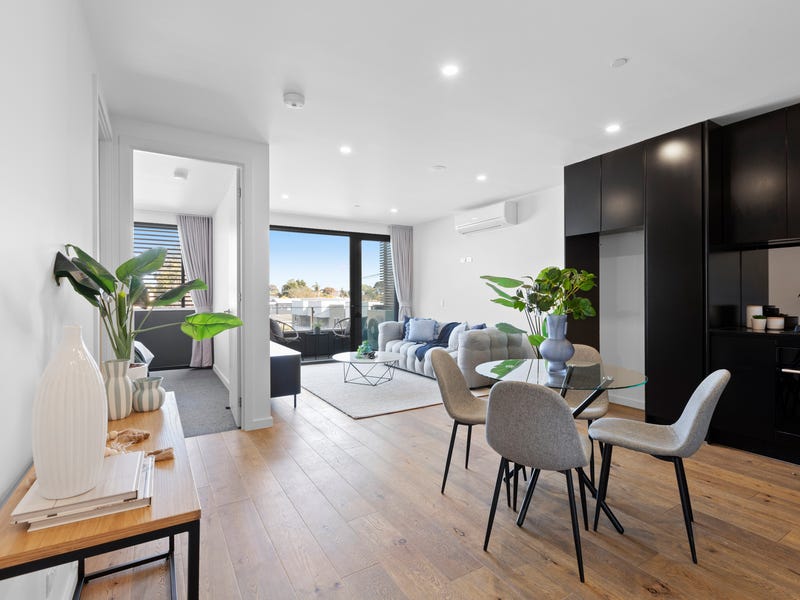 Real Estate & Property for Sale in Hampton East, VIC 3188 (+1 location