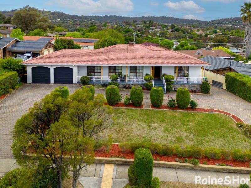 46 Castleton Crescent, Gowrie, ACT 2904 Property Details