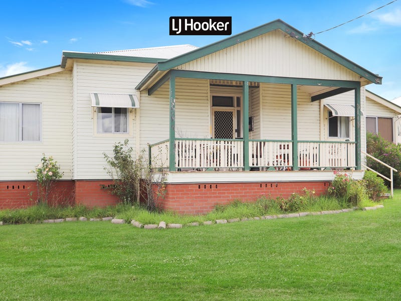 38 Warialda Road, Inverell, NSW 2360 Property Details