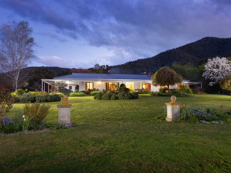 5598 Omeo Highway, Mitta Mitta, VIC 3701