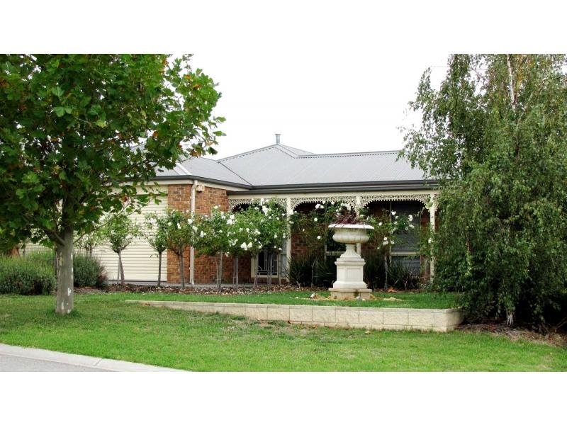 116 Maxwell Street, Mornington, Vic 3931 Property Details