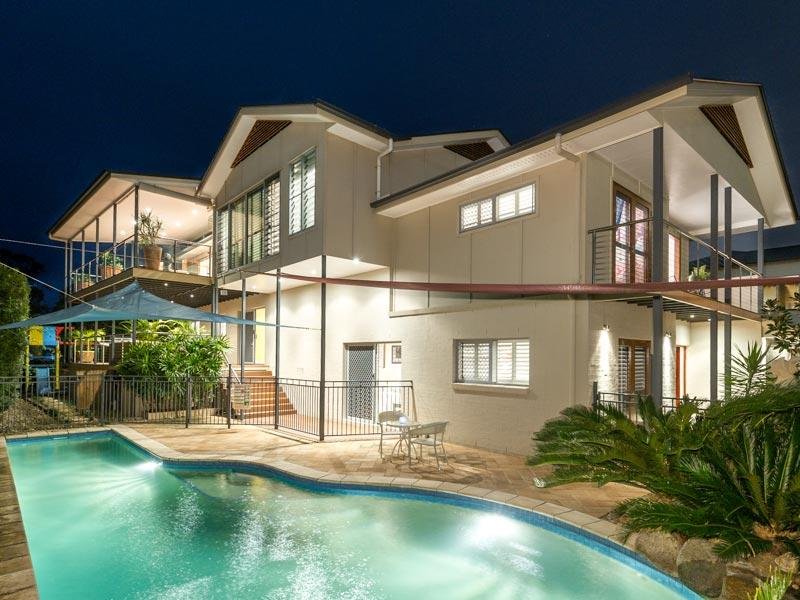 219 Brighton Road, Sandgate, Qld 4017 Property Details