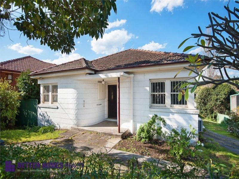 525 Blaxland Road, Denistone East, NSW