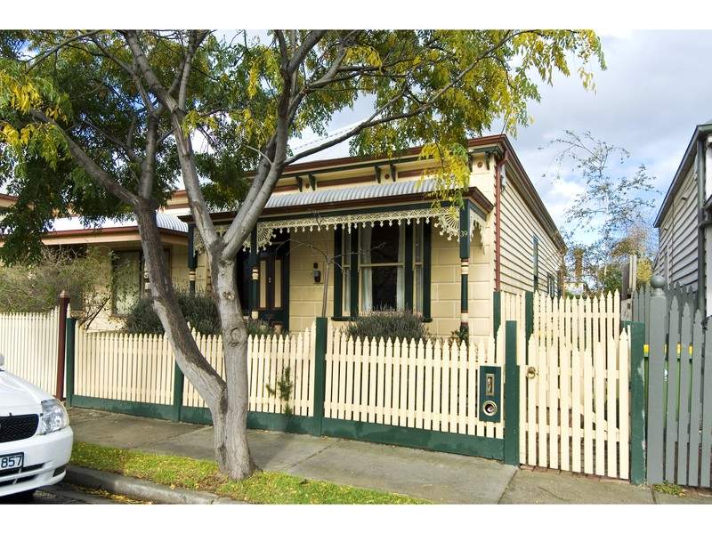 39 Hobbs Street, Seddon, Vic 3011 Property Details