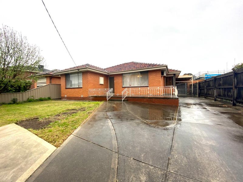11 Kingsway Drive, Lalor, VIC 3075