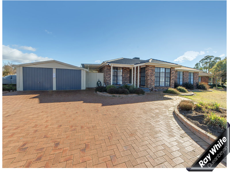 2 Hynes Place, Chisholm, ACT 2905 Property Details