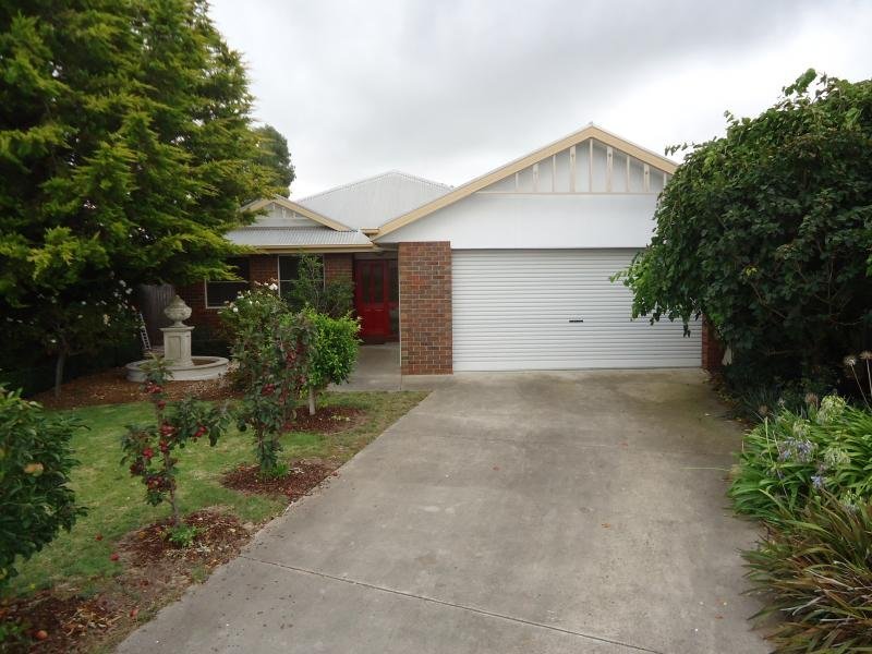 19 Cranswick Cres, Sale, VIC 3850