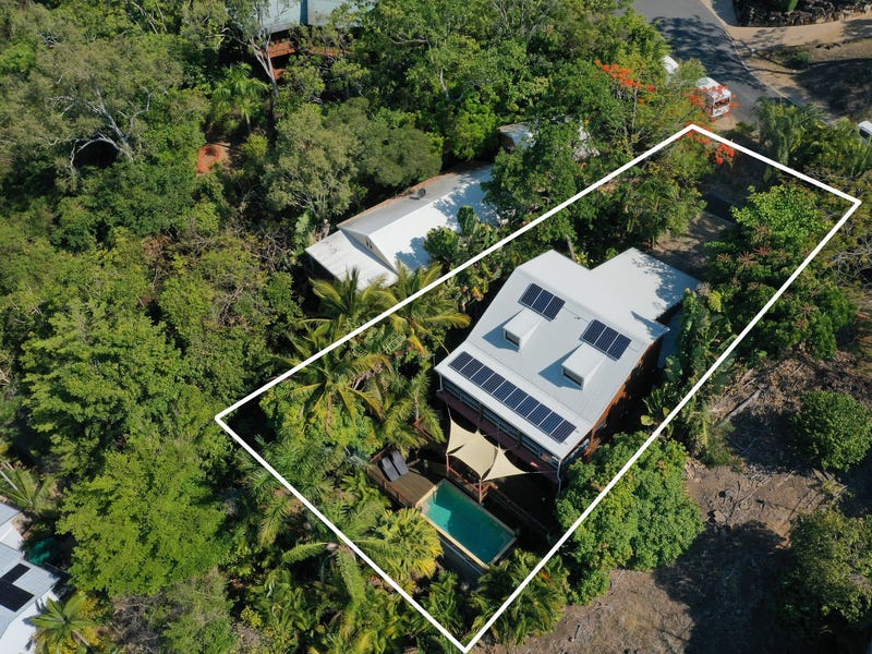 21 Woodwark Crescent, Cannonvale, Qld 4802 House for Sale