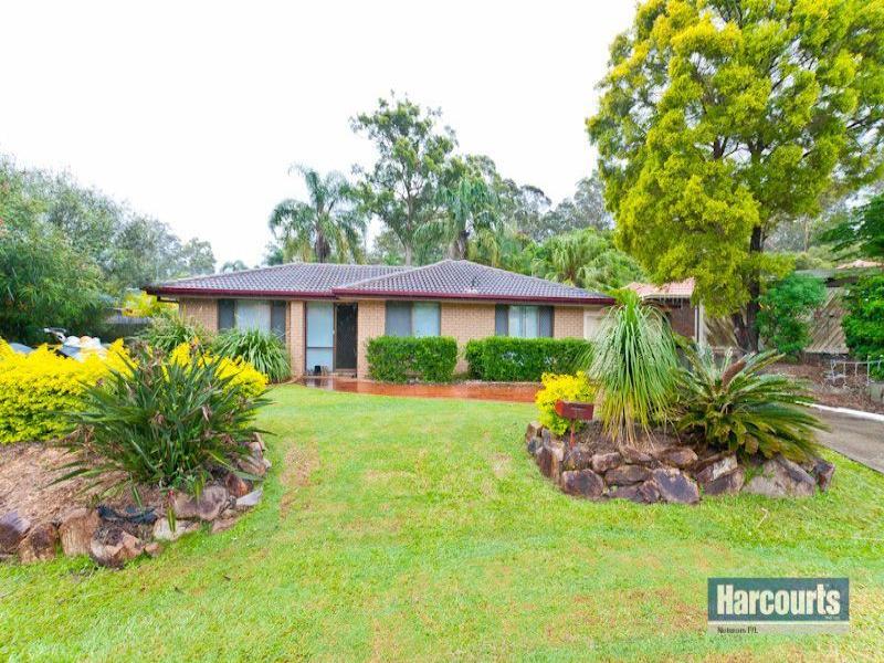 35 Macquarie Drive, Petrie, QLD 4502
