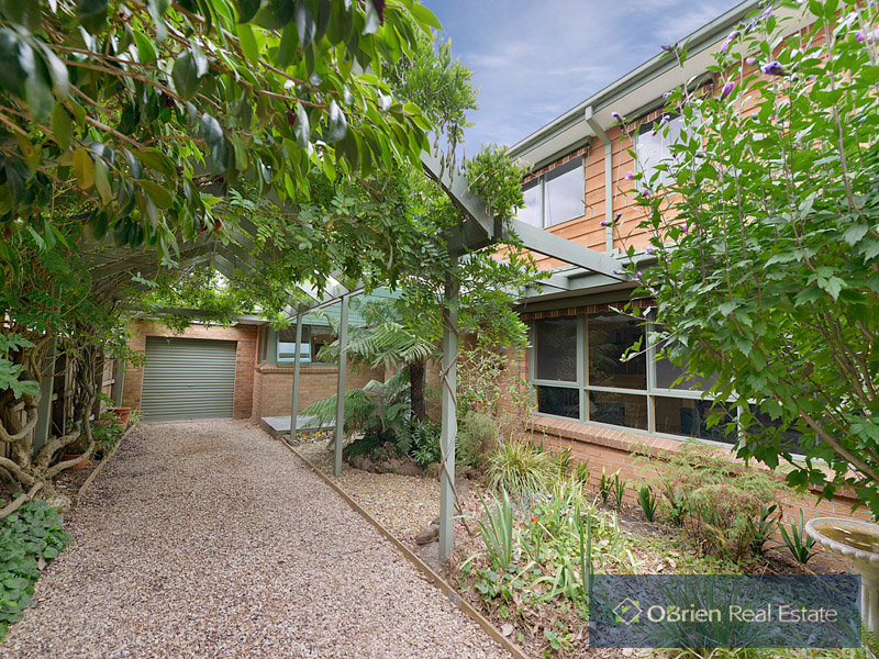 93 Kinross Avenue, Edithvale, Vic 3196 Property Details