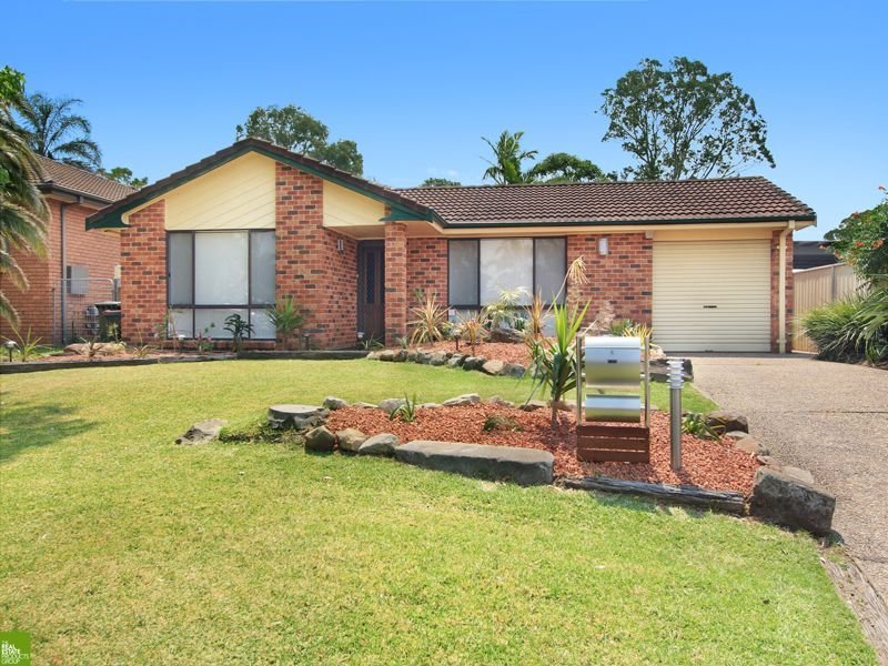 8 Wollonyuh Crescent, Horsley, NSW 2530 - Property Details