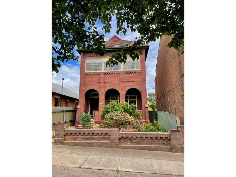 32 Auburn Street, Goulburn, NSW 2580