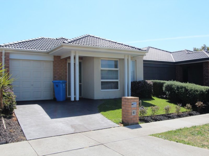 76 Gregson Grove, Lyndhurst, Vic 3975 Property Details