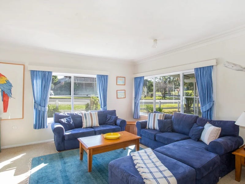 45 Golf Avenue, Mollymook, NSW 2539