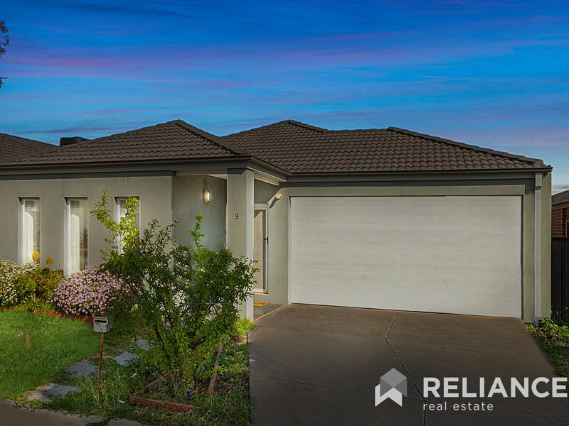 9 Cloverdale Road, Tarneit, VIC 3029