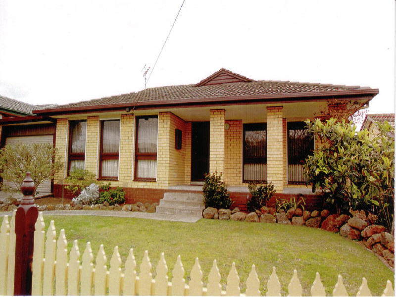 40 Snowdon Drive, Cheltenham, VIC 3192