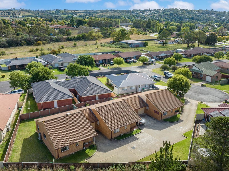 13/5 Kilcoy Close, Armidale, NSW 2350 Property Details