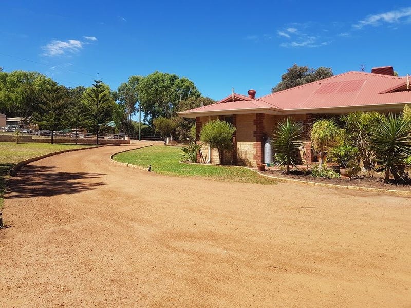 51 Brennand Road, Dongara, WA 6525