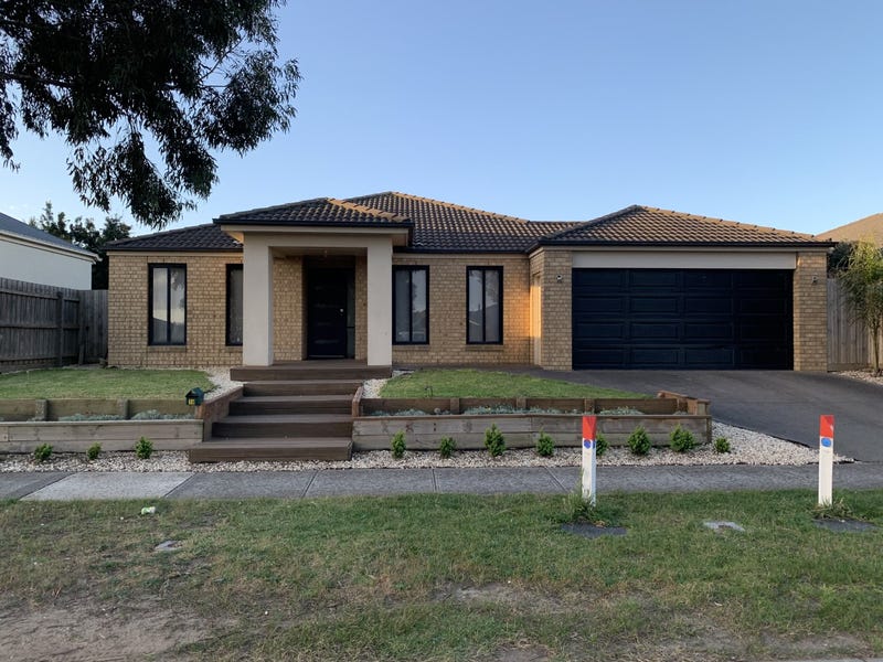 14 Ferndown Drive, Cranbourne, Vic 3977