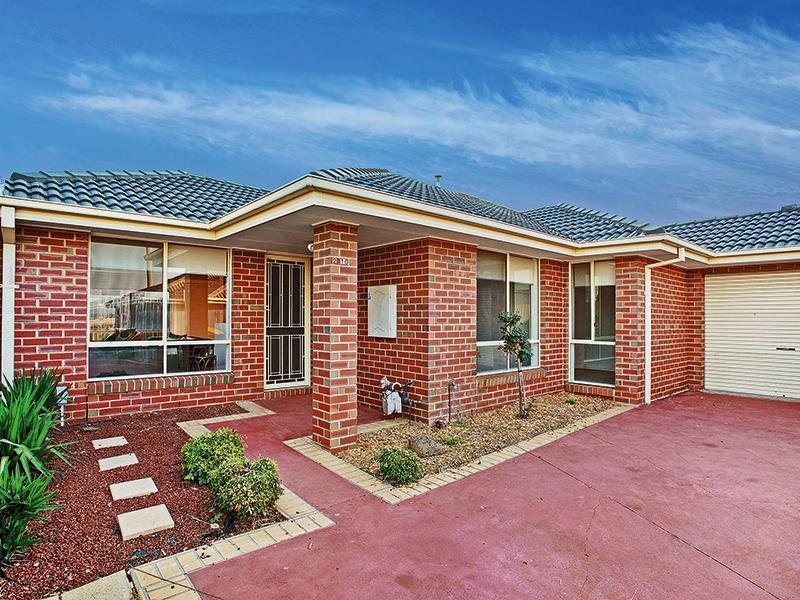 2/10 Darlington Grove, Sydenham, Vic 3037 Property Details