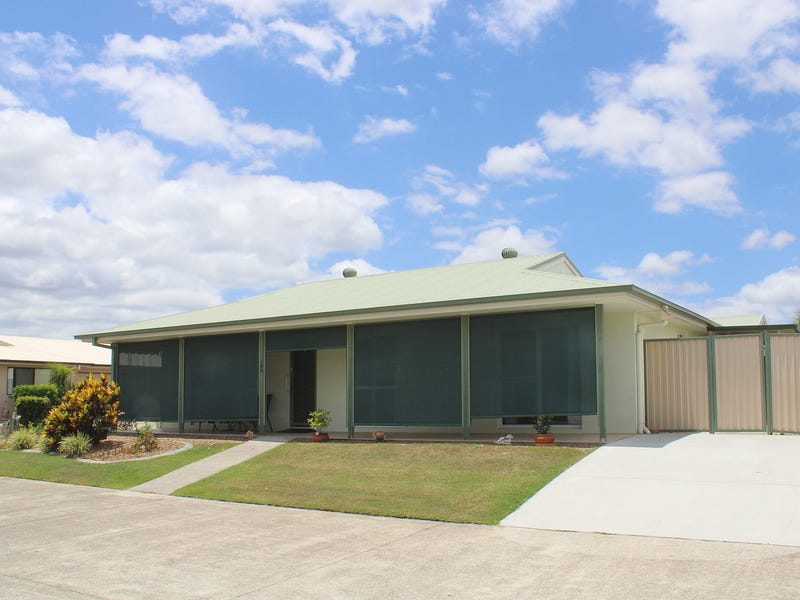 Palm Lake Resort Waterford Retirement Living at 2971 High Road