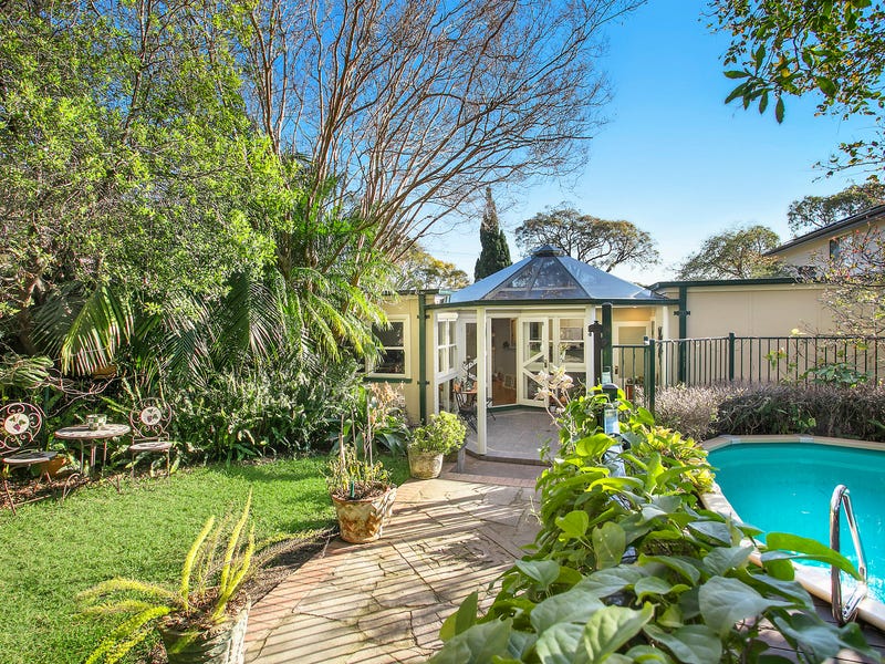 10 Woronora Crescent, Como, NSW 2226 Property Details