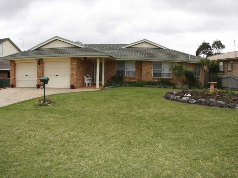 335 Crestwood Drive, Port Macquarie, NSW 2444