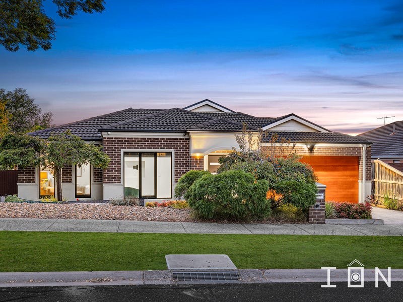 56 Hillgrove Crescent, Berwick, Vic 3806 Property Details