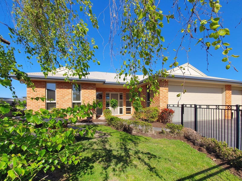 15 Chardonnay Drive, Hawley Beach, TAS 7307