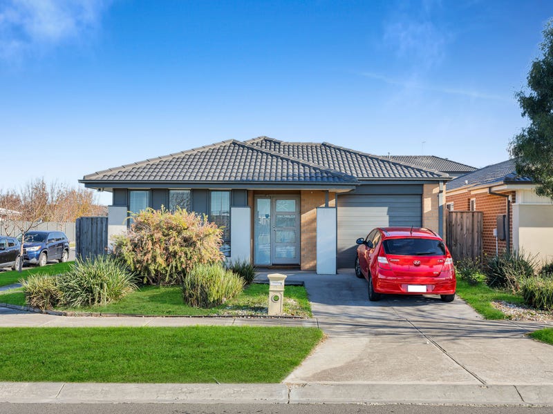 19 Brookdale Road, Point Cook, VIC 3030