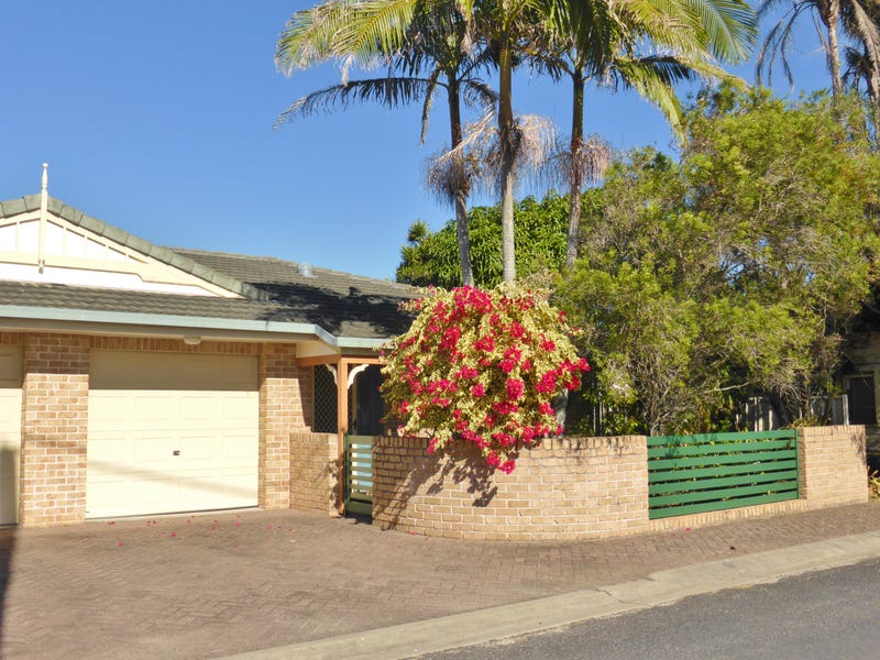 7 Beach Street, Yamba, NSW 2464