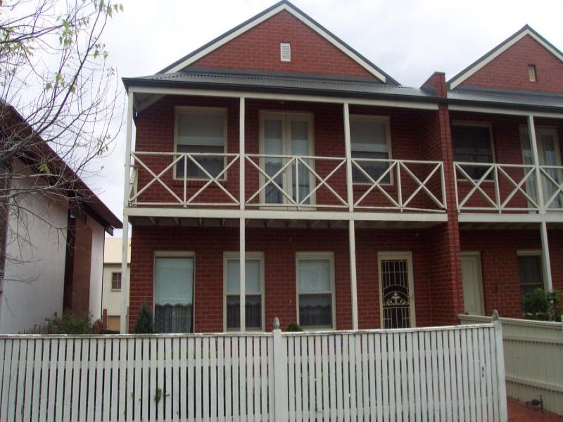 96 Westbourne Road, Kensington, VIC 3031