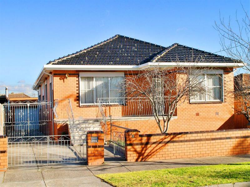 29 Burton Street Lalor VIC 3075 realestate .au