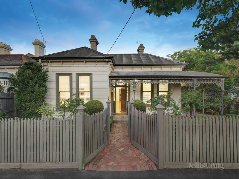 31 Glendearg Grove, Malvern, Vic 3144 Property Details