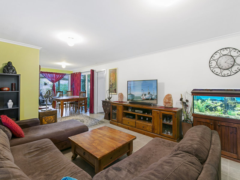 19 Moorfield Avenue, Rosebud, Vic 3939 Property Details