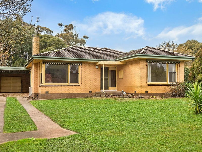 13 Bell Street, Glenthompson, Vic 3293 Property Details