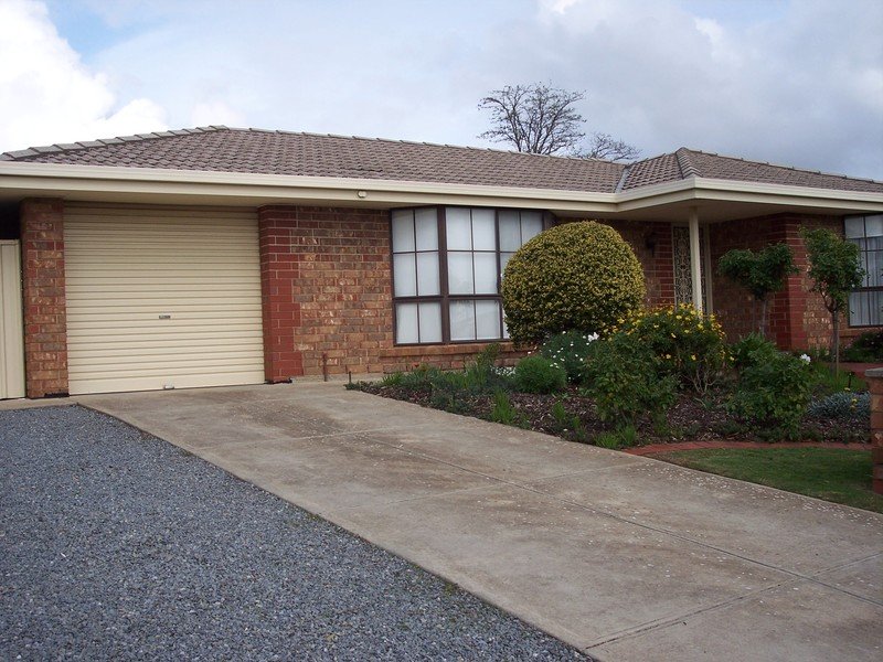 29 Mcgill Cres, Para Hills, SA 5096